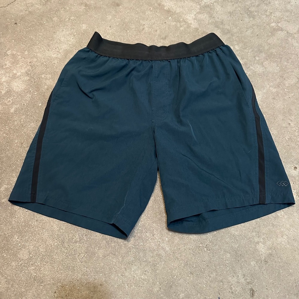 LEG3ND Athletic Shorts Men Small Teal Blue Elastic Waist 7 Inch Inseam Active